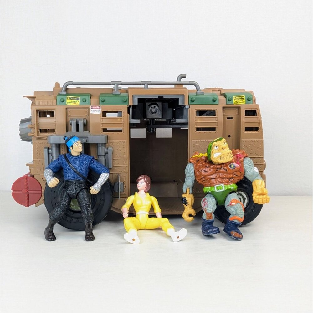 TMNT Figure Lot – Vintage April, Traag, Samurai Leo + 2012 Shellraiser Van